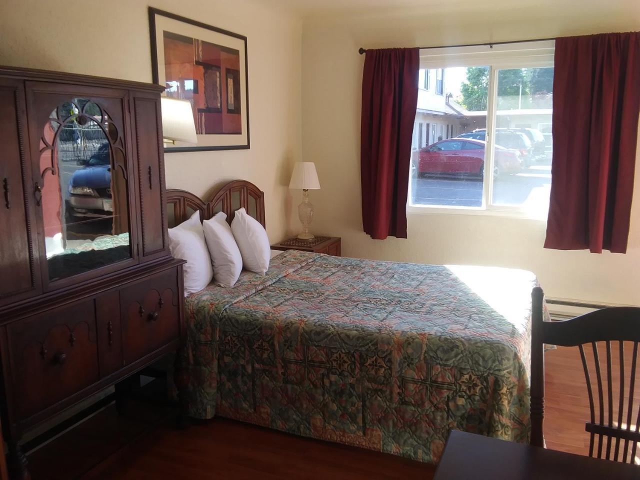 Fir Grove Motel Reedsport Extérieur photo